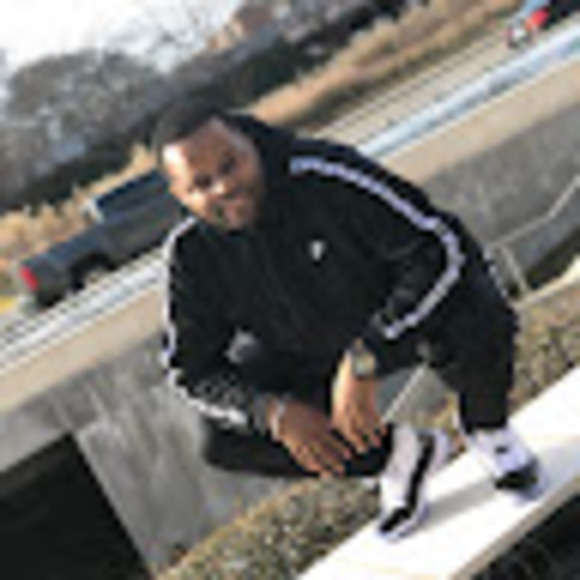 Meet your Posher, Corey - Picture 1 of 1